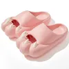 Hot Designer Momening Scouffs Slippers Slides Femmes Sandales Pink Black Jaune Green Blanc Femmes Paille Éraflures Taille 36-41 Gai