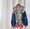 Contraste Denim Patchwork Leopard Print Pull Jacket for Women's New Automne and Winter Loose Tree Cardigan Matel