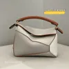 Çantalar Lady İspanya Tasarımcı Çanta Çanta Loe Gri Nakış 2024 Omuz Kayışı Mini Eklenmiş Elmas Yüksek Güzellik Crossbody İki Bulmaca Kayışı HRHF