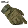 Gants tactiques militaires en plein air armée complète du doigt complet de doigts de slip en fibre de carbone résistants aux gants de coquille de tortue 240424