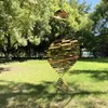 Decoratieve beeldjes Wit goud 3D Roterende windgong Spinner Bell Flip Spiral Pendant Patio Garden Hangende vogelreflectoren