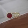 Modeständer für hochwertige Ringe Männer und Frauen Red Ball Ring Womens Luxus exquisite Finger mit gemeinsamem Vnain