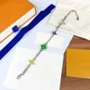 Luxusblume Charme Armband Homme Brief mehrfarbige Schmelzarmbänder Designer Silber verplatt