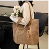 Stro gevlochten tas handgeweven eenvoudige handtas vakantie strand schoudertas casual trend dames grote capaciteit tote boodschappentassen 240419