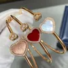 2023 New Rose Gold Red Agate White Fritillaria Heart Shaped Bracelet for Women's Fashion Exquisite Jewelry Party Gift