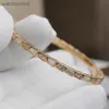 Hög nivå Original Blgarry Designer Bangles V Gold High Edition Snake Bone White Fritillaria Diamond Armband pläterat med 18K Fashion Rose Gold med varumärkeslogotyp