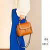 Best Selling Shoulder Bag New 90% Factory Direct Sales Golden Fox Womens Bag High End Genuine Leather New One Shoulder Crossbody Versatile Style Handbag Bag