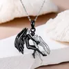 Les amoureux de l'angle de diable créatif embrassent le collier pendentif tempérament de la mode Simple Clicule Chaîne de clavicule Femme DIFLATE Cadeaux romantiques