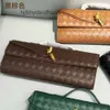 Baguette Long New Clutch Stick Women Andiamo Lock Bag Fashion bottegs 2024 Lady Hardware Bags Buckle Handle Venetas Cross Purse Single Woven Shoulder 0XTW