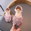 Girls d'été Sandales Fashion Sequins Righestone Bow Girls Princess Chaussures Baby Girl Shoes Flat Heel Sandales Taille 21-35 240426