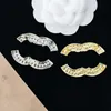 Luxury Women Men Designer Brand Letter Brooches 18K Gold Plated Inlay Pearl Crystal Rhinestone Jewelry Brooch Pin Marry Party Gift Accessorie 2Colors