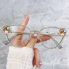 Designer zonnebril 2024 Nieuwe diamanten brievenglas frame gepersonaliseerde kattenoogmode handgemaakt glanzende water diamant luxe platte spiegel