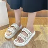 Sandales de la mode Fashion Summer Plat Emplat Casual Roman Designer Shoes Platform Sandal 240409