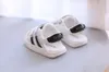 PU Leder Sommersandalen für Kinder 2024 Trend Fashion Boys Girls Beach Schuhe Antislippery Softsoled Kleinkind Schuhe 240415