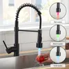 LED -Küche Wasserhähne gebürstet Nickel für Spüle Einhebel ausziehen Federaussprungmixer kalten Wasser Crane 9005SN 240415 aus