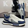 Sapatos casuais Four Seasons Sports confortáveis homens não deslizam sola espessa vulcanizada de alta qualidade macia