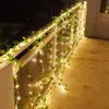 Flower Green Leaf String Lights Artificial Vine Fairy Lights Battery Powered Christmas Tree Light Light voor wieden Home Decor 240424