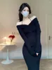 Robes décontractées hiver France vintage sexy tricot une pièce robe femme à l'épaule y2k vêtements de mode coréens élégants 2024