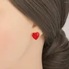 Boucles d'oreilles étalon 2024 bijoux d'huile d'huile d'émail pour femmes en forme de coeur et mignon petit tempérament frais