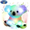 25 سم متوهجة Koala Doll Musical Lightup محشو بالحيوانات الناعمة لعبة أفخم مع أضواء ليلية الهدايا عيد ميلاد للفتيات 240416