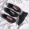 Casual Shoes Korean läder för män affärer brittisk stil rund tå handgrepp mode