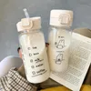 350 ml Cartoon Wasserflasche mit Strohhalm Süßes Plastik trinken tragbares Leckversichertware für Milch Kaffeee 240424