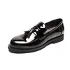 Casual Shoes Korean Style Mens Business Slip-On Tassels Shoe Black Wedding Formal Dress Breattable Patent Leather Loafers Zapato Hombre