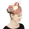 Berets Lavender Flower Women Wempinator Hat Коктейль коктейль головной повязка элегантная причудливая головка хорошая шоу -вечеринка сетчатая сетка