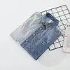 Wiosenna jesień amerykańska marka mody mody Top luźna pionowa koszula dżinsowa dżinsowa koszula dla mężczyzn High Street Wear 240425