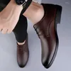 Scarpe casual marchio elegante maschio oxfords genuine in pelle uomini affari allacciati di lusso classico
