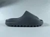 Designer Slides tofflor CLOGS Sandaler Slipper Skor Onyx Pure Ocher Bone Harts Sand för Mens Women Sandalias Summer Leather Slide Gummi Beach Shoe Shoe Shoe