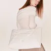 Omuz çantaları Koreli Çanta Kadın 2024 Trend Naylon Pileli Yay Büyük Kapasiteli Tote Çanta Orijinal Günlük Tasarımcı