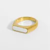 Clusterringen Amaiyllis 18k gouden mode vinyl drop olie witte schaal gladde pasta wijs vingerring voor vrouwen sieraden