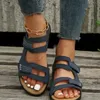 Toppdesigner tofflor Slides Sandaler Kvinnor Summer Ny Leopardtryck Vit sluttning Hälar Sandaler Magic Buckle Tjock Sole Stor Casual Cross Border Beach Shoes