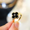 Designer Brand High Version V Gold Gold plaqué 18k Mijin Four Leaf Clover Van avec bijoux de bague d'agate noir Fritillaria Blanc Diamond avec logo