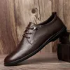 Casual schoenen hoogwaardige heren echt lederen mannen zakelijke oxfords voor man luxe loafers mocassins comfortabele flats