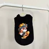 Pet Summer Nouveau National Tide Drama Print Vest Cat / Dog Small and Might Keet Clothing Tops est polyvalent