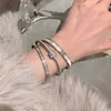 Uso diário de pulseiras de alto brilho Pulseira de prata Anel avançado para mulheres com pulseiras originais de Carrtiraa