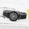 Hot Style Milan Watch con intarsio Diamond e magnete Creativo all'ingrosso Starry Sky Student Chartz Watch Women's Watch