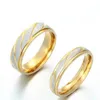 Wedding Rings Titanium stalen paar ringen gouden kleurgolfpatroon bruiloft Infinity ring mannen en vrouwen verloving sieraden geschenken