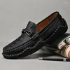 Chaussures décontractées Men de cuir authentiques Locs glisser sur la mode Business Top Classic Soft Moccasins Hombre Breathable