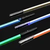 Rgb metal sable de luz láser espada rave flashing cosper de luz luz de arma palo luminoso juguetes fríos led stick 240417