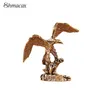 Decorações de jardim 1pc Brass Eagle estátua escultura artesanato artesanal Ornamento Vintage Bird Fatuine Home Office Desk Decoração de animais