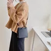 Omuz çantaları Gagacia kadınlar vintage küçük kare deri çanta kişilik moda kadınlar için tüm maç crossbody çanta