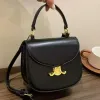 مصمم حقيبة اليد النسائية حقيبة حمل متعددة الاستخدامات كتف الهالوين كروس كتف صغير حقيبة نصف مستديرة حقيبة السرج