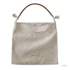 Nova bolsa de estilo chinês Tecido cinza texturizado Bolsa de alça de ombro de ombro de couro caseiro independente de couro