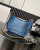 10a högkvalitativ designerväska crossbody väska ny paljett väska varumärke kvinnors väska kedja väska en axel väska plånbok party väska leverans tvättgradient denim orkidé