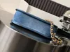 10A hochwertige Designer -Tasche Crossbody Tasche Neue Paillettenbeutel Markenmodi Kette Ein einzelner Umhängetaschen Brieftasche Party Bag Lieferung Waschverlauf Denim Orchidee