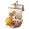 Figura de navio de uma peça Luffy Modelo de brinquedo periférico super fofo mini -barco montado modelo de uma peça de navio cegante garoto de aniversário 240426