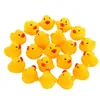 Toys de bain bébé 1pc Toys de bain bébé pour nouveau-né 0-12 mois cadeau salle de bain mini baignade de canard jaune jouant d'eau couchage canucks jouet de bain